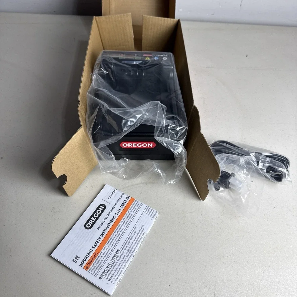 Oregon C650 40 Volt Lithium-Ion Battery Charger # 594076